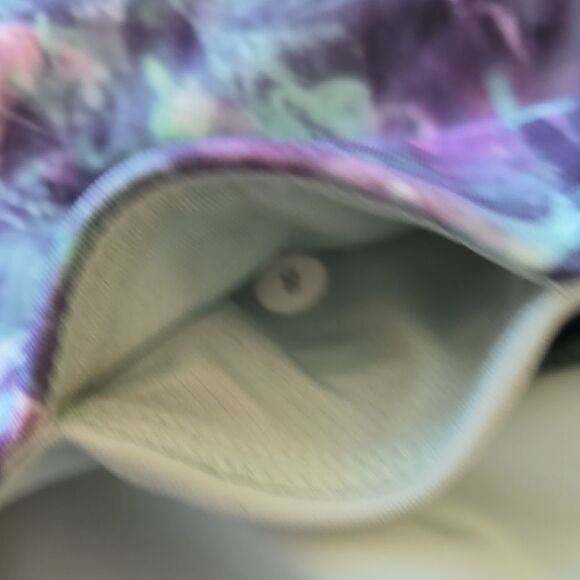 Lululemon Navy Leggings with Multicolor Floral Waistband LIKE NEW - Picture 11 of 12